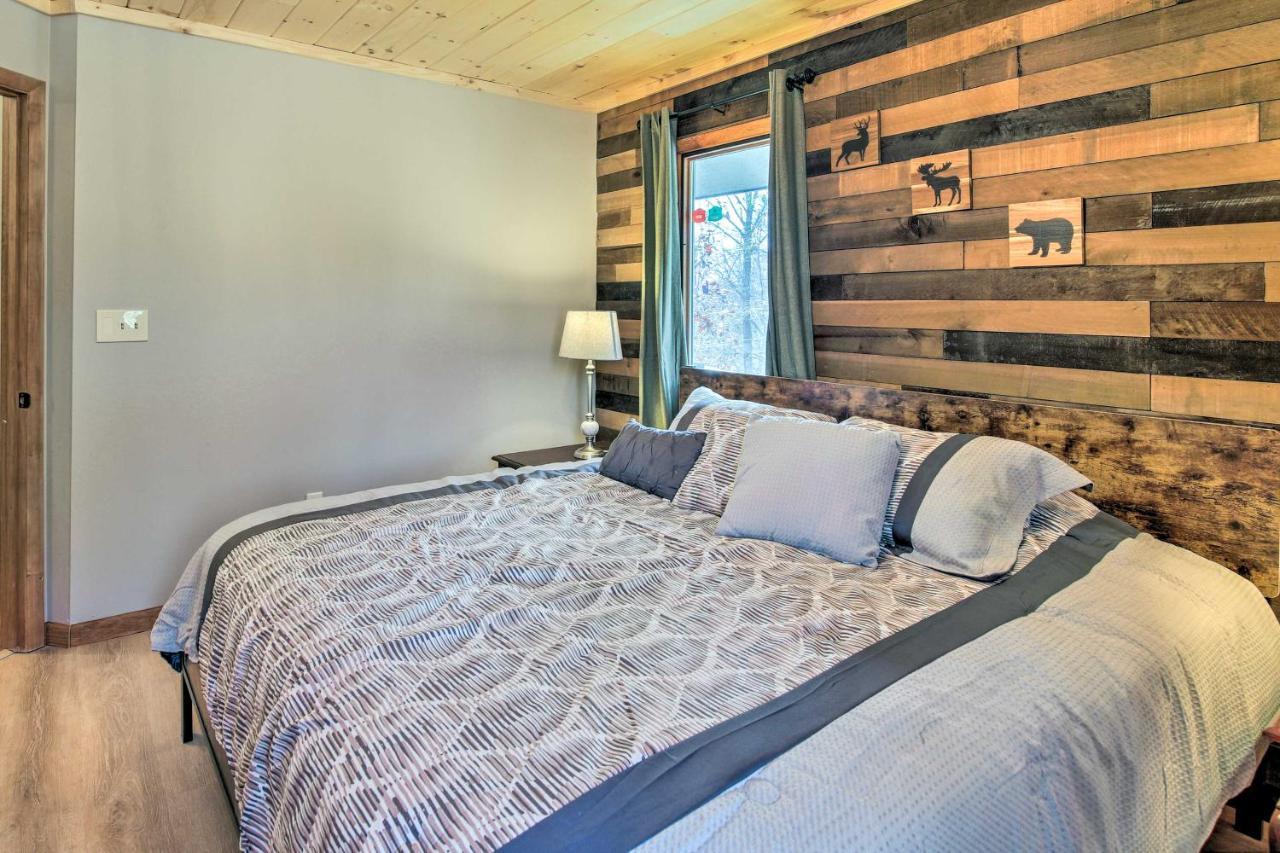 Gatlinburg Mountain Cabin With Hot Tub, Deck And Games Экстерьер фото